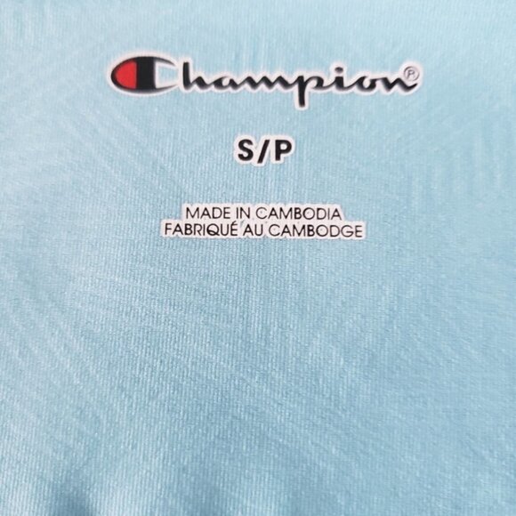 ⭐3/$25⭐ Champion Short Sleeve Shirt - Picture 6 of 7